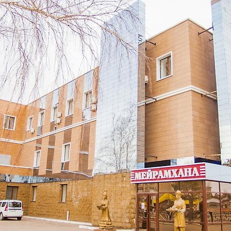 Jumbaktas Borovoe Hotel ภายนอก รูปภาพ