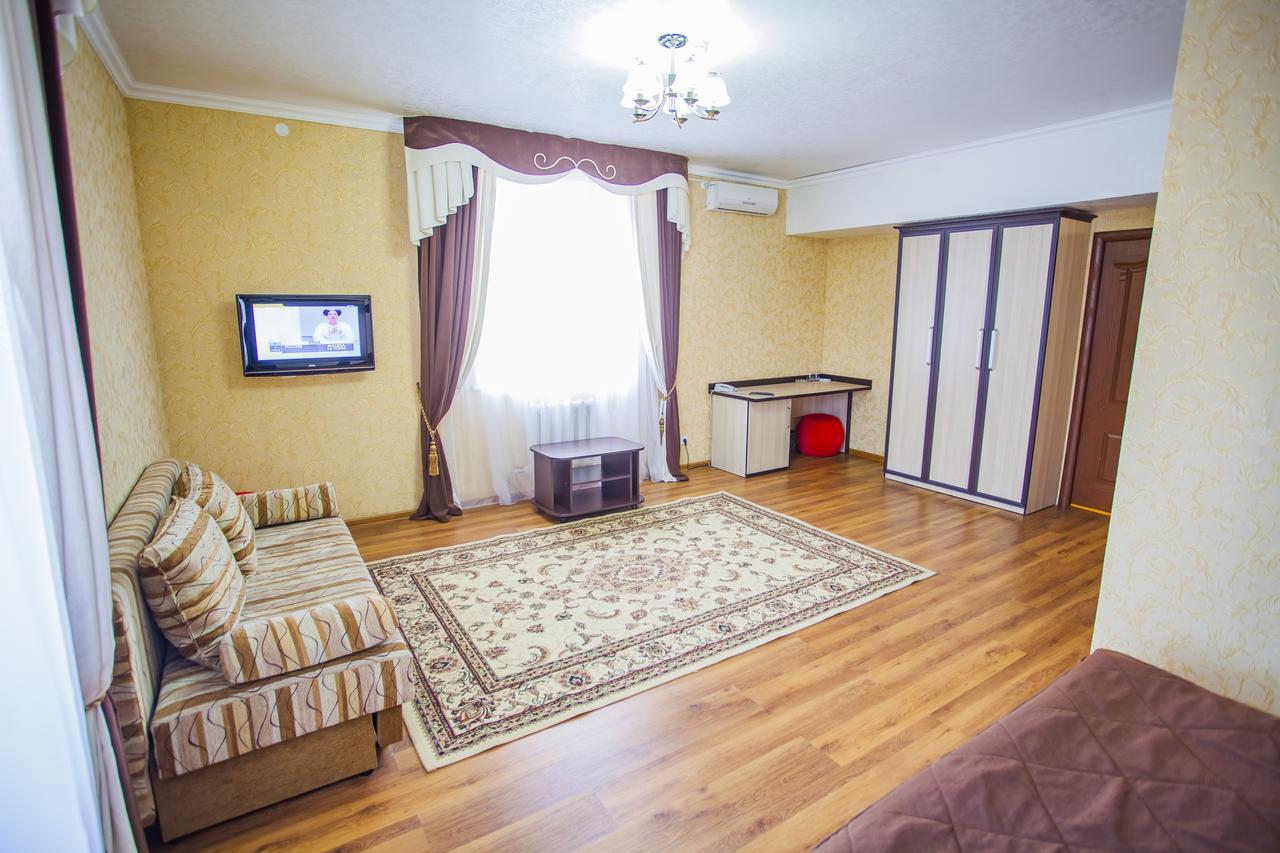 Jumbaktas Borovoe Hotel ภายนอก รูปภาพ
