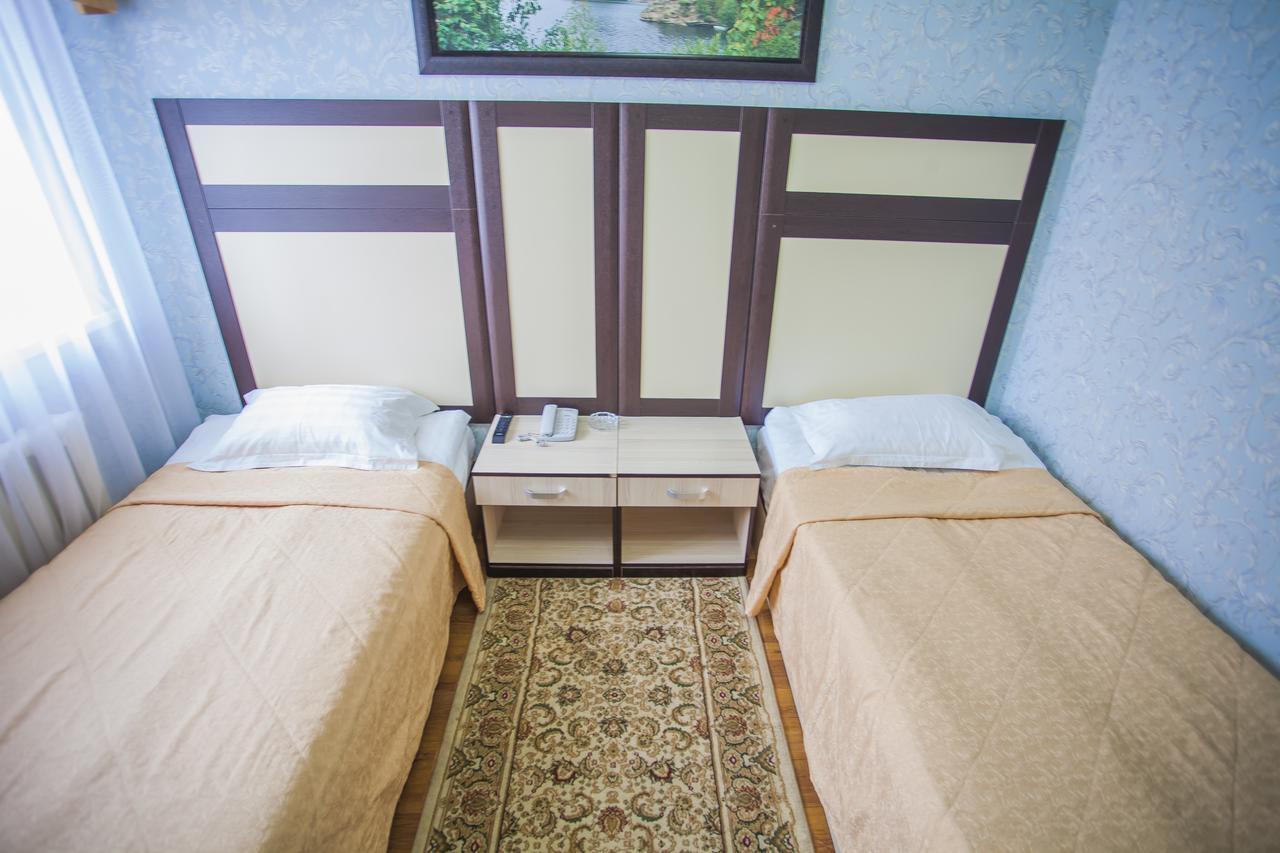 Jumbaktas Borovoe Hotel ภายนอก รูปภาพ