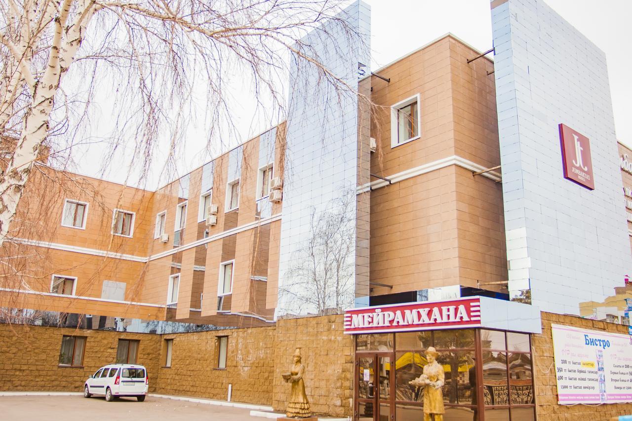 Jumbaktas Borovoe Hotel ภายนอก รูปภาพ